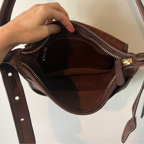 Vintage Coach Patricia Legacy flap Crossbody Bag 09951 - Picture 7 of 7